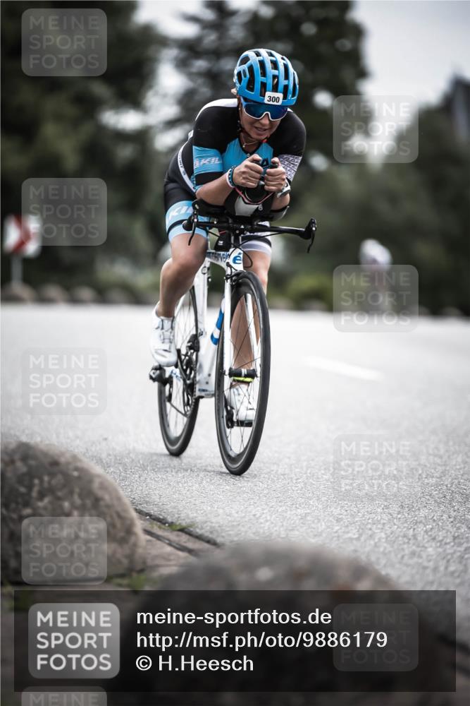 21.06.2026 - 29. Vierlanden-Triathlon H.Heesch http://msf.ph/oto/9886179 21.06.2026 10:39:59 Radfahren 154, 300 meine-sportfotos.de