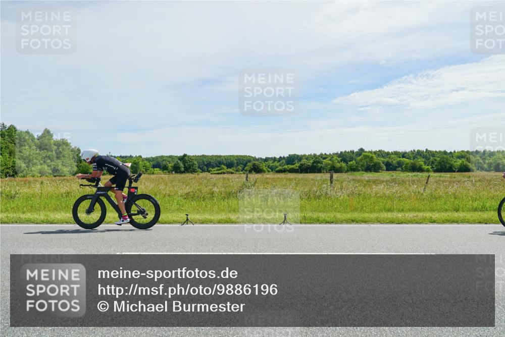21.06.2026 - Viking Triathlon Michael Burmester http://msf.ph/oto/9886196 21.06.2026 11:46:32 Radfahren 87, 95, 154, 181, 181, 295, 355, 409, 462, 527, 649, 649, 655 meine-sportfotos.de