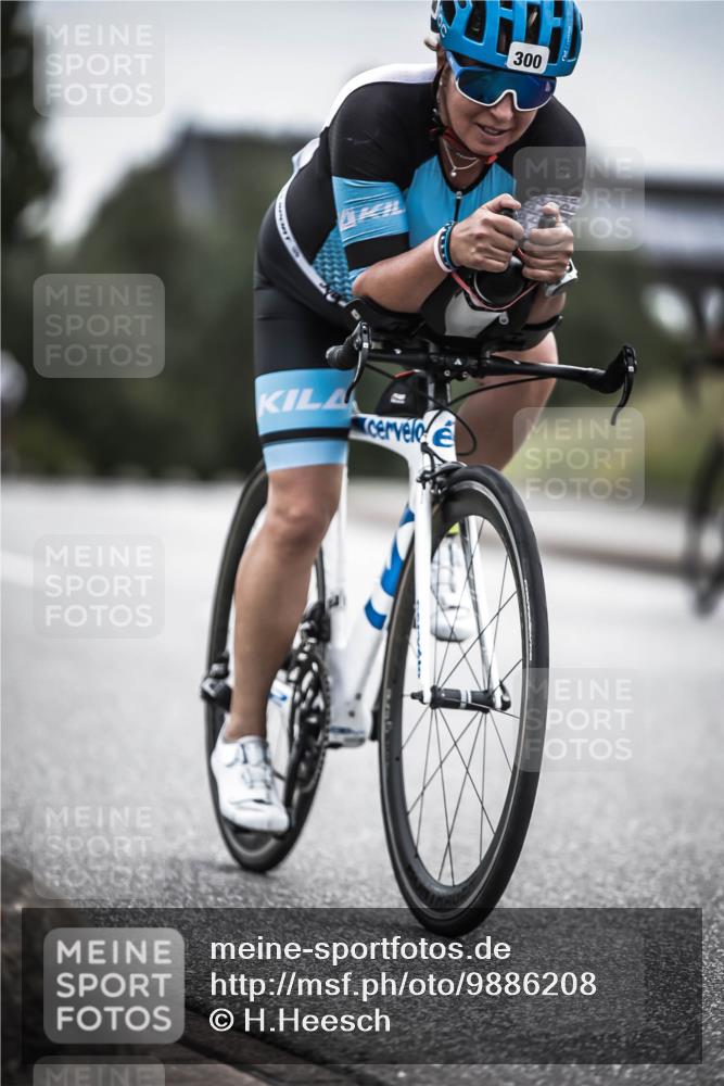21.06.2026 - 29. Vierlanden-Triathlon H.Heesch http://msf.ph/oto/9886208 21.06.2026 10:39:59 Radfahren 154, 300 meine-sportfotos.de