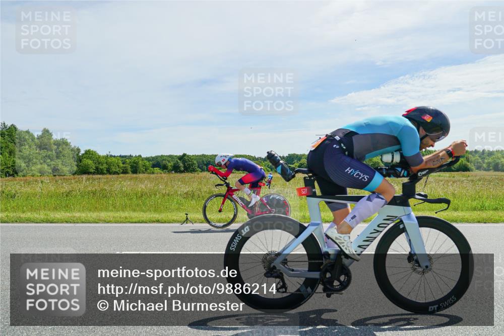 21.06.2026 - Viking Triathlon Michael Burmester http://msf.ph/oto/9886214 21.06.2026 11:46:46 Radfahren 87, 119, 154, 169, 181, 237, 280, 315, 355, 355, 409, 426, 462, 462, 527, 565, 649, 655, 655 meine-sportfotos.de