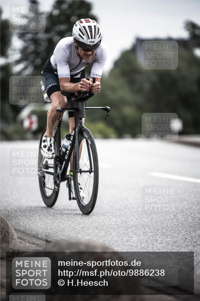21.06.2026 - 29. Vierlanden-Triathlon H.Heesch http://msf.ph/oto/9886238 21.06.2026 10:40:06 Radfahren 154, 309 meine-sportfotos.de