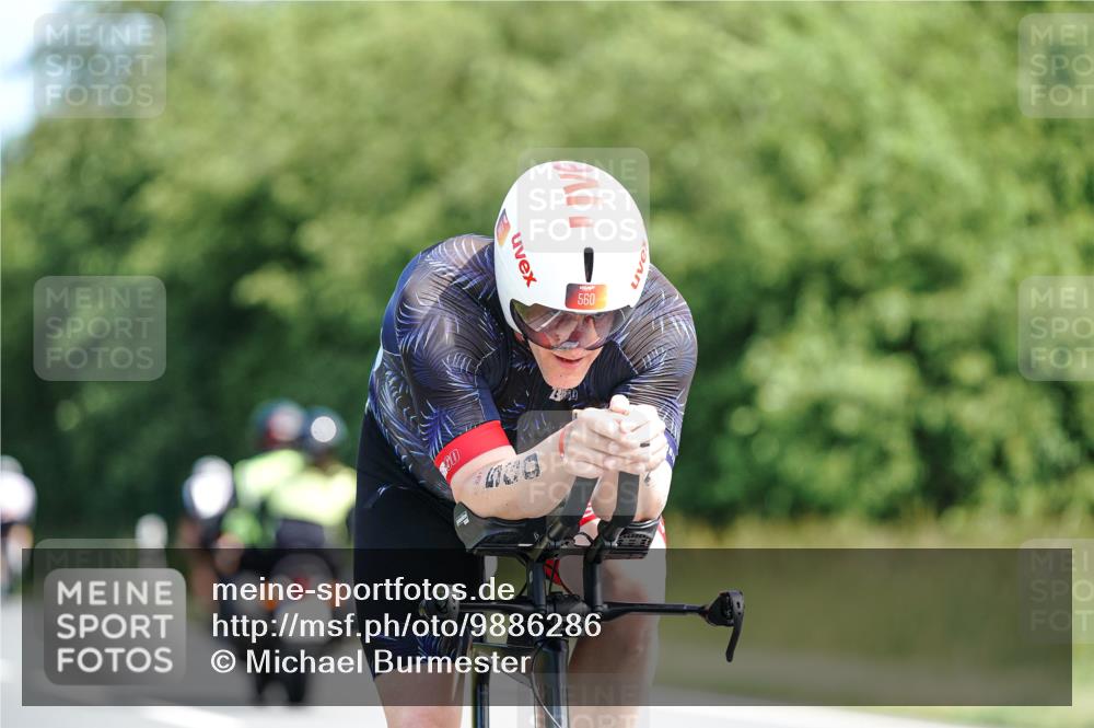 21.06.2026 - Viking Triathlon Michael Burmester http://msf.ph/oto/9886286 21.06.2026 11:26:33 Radfahren 77, 99, 141, 141, 387, 429, 442, 462, 560, 653 meine-sportfotos.de