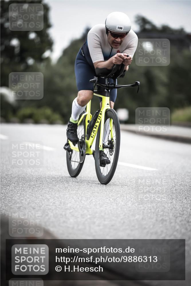 21.06.2026 - 29. Vierlanden-Triathlon H.Heesch http://msf.ph/oto/9886313 21.06.2026 10:40:35 Radfahren 199, 280 meine-sportfotos.de