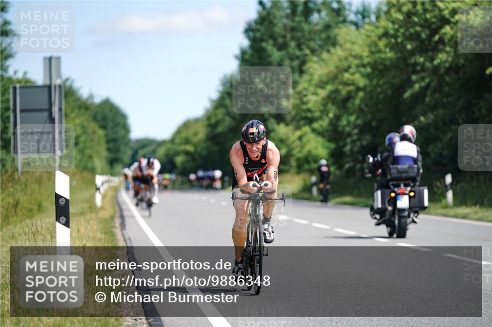 21.06.2026 - Viking Triathlon Michael Burmester http://msf.ph/oto/9886348 21.06.2026 11:26:53 Radfahren 41, 63, 65, 74, 94, 103, 111, 141, 162, 211, 266, 270, 344, 348, 387, 460, 569, 608, 653, 668 meine-sportfotos.de