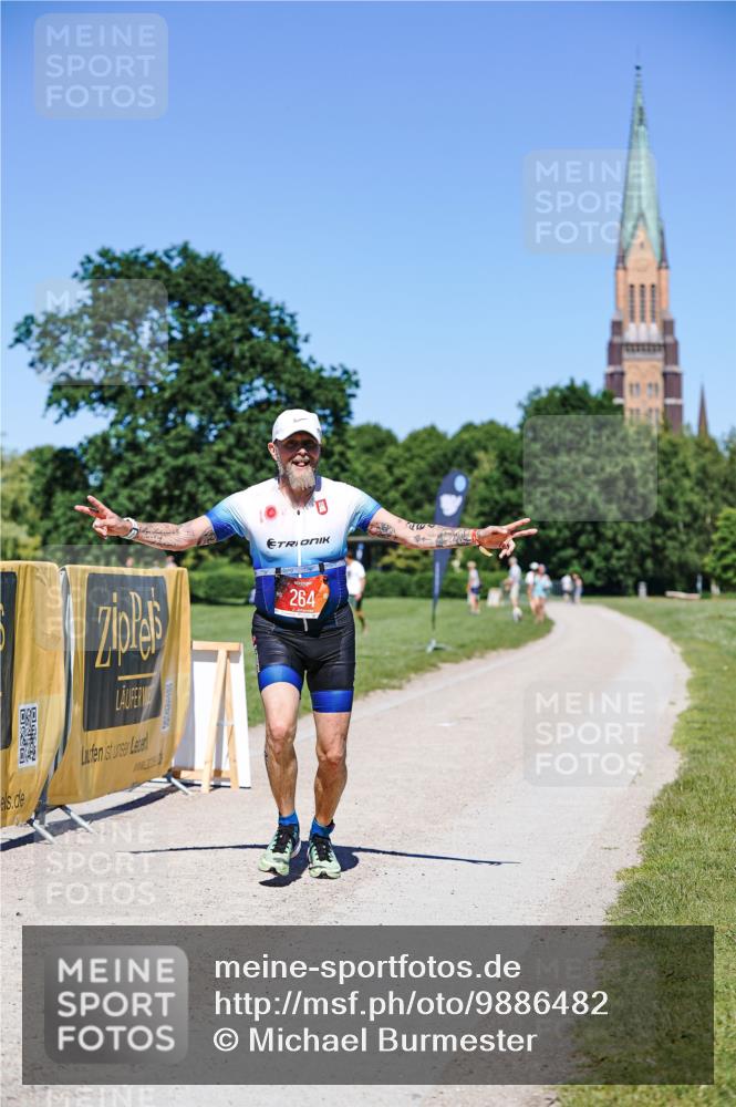 21.06.2026 - Viking Triathlon Michael Burmester http://msf.ph/oto/9886482 21.06.2026 16:15:13 Radfahren  meine-sportfotos.de