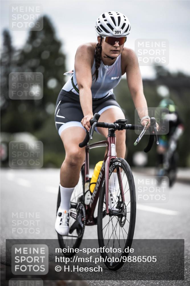 21.06.2026 - 29. Vierlanden-Triathlon H.Heesch http://msf.ph/oto/9886505 21.06.2026 10:41:00 Radfahren 39, 231, 265, 301 meine-sportfotos.de