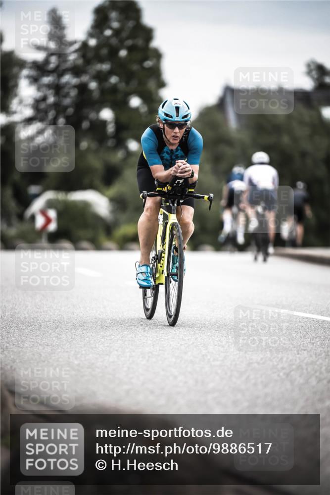 21.06.2026 - 29. Vierlanden-Triathlon H.Heesch http://msf.ph/oto/9886517 21.06.2026 10:41:03 Radfahren 265, 301 meine-sportfotos.de