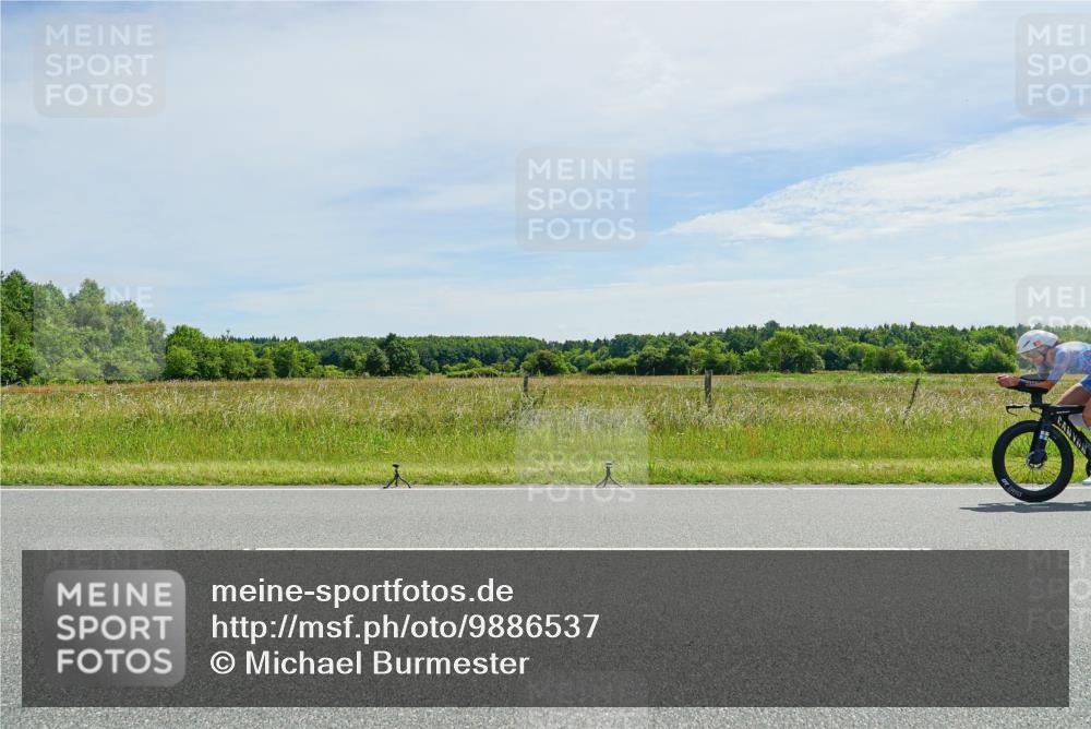 21.06.2026 - Viking Triathlon Michael Burmester http://msf.ph/oto/9886537 21.06.2026 11:49:42 Radfahren 9, 38, 40, 156, 168, 207, 224, 254, 471, 489, 498, 629 meine-sportfotos.de