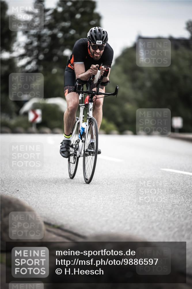 21.06.2026 - 29. Vierlanden-Triathlon H.Heesch http://msf.ph/oto/9886597 21.06.2026 10:41:20 Radfahren 159 meine-sportfotos.de