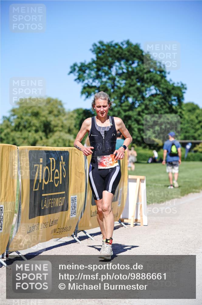 21.06.2026 - Viking Triathlon Michael Burmester http://msf.ph/oto/9886661 21.06.2026 16:17:13 Radfahren  meine-sportfotos.de