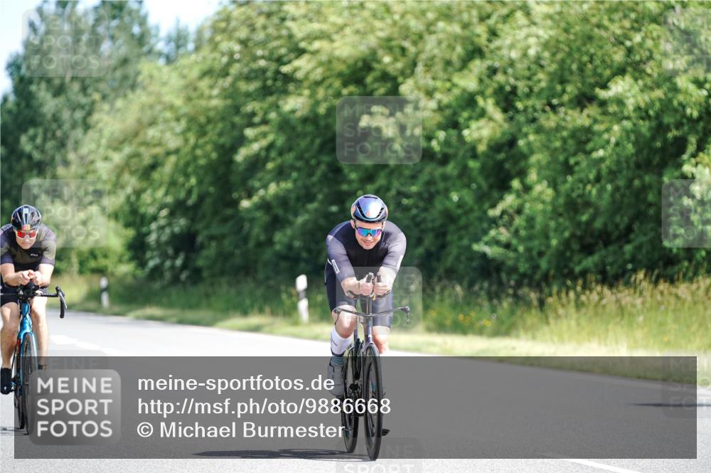 21.06.2026 - Viking Triathlon Michael Burmester http://msf.ph/oto/9886668 21.06.2026 11:29:53 Radfahren 34, 45, 125, 150, 167, 188, 220, 300, 327, 333, 340, 356, 464, 519, 601, 615, 646, 656, 663 meine-sportfotos.de
