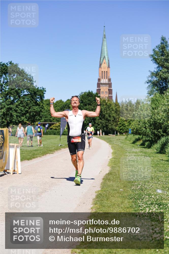 21.06.2026 - Viking Triathlon Michael Burmester http://msf.ph/oto/9886702 21.06.2026 16:17:24 Radfahren  meine-sportfotos.de