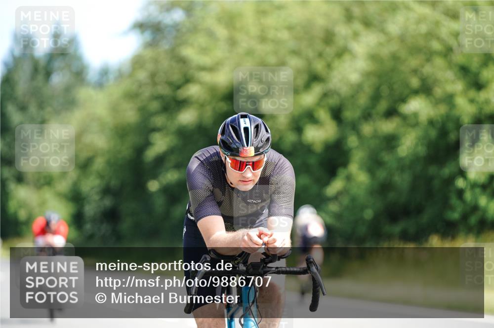21.06.2026 - Viking Triathlon Michael Burmester http://msf.ph/oto/9886707 21.06.2026 11:29:54 Radfahren 34, 45, 125, 150, 167, 188, 220, 300, 327, 333, 340, 356, 464, 519, 601, 615, 646, 656, 663 meine-sportfotos.de