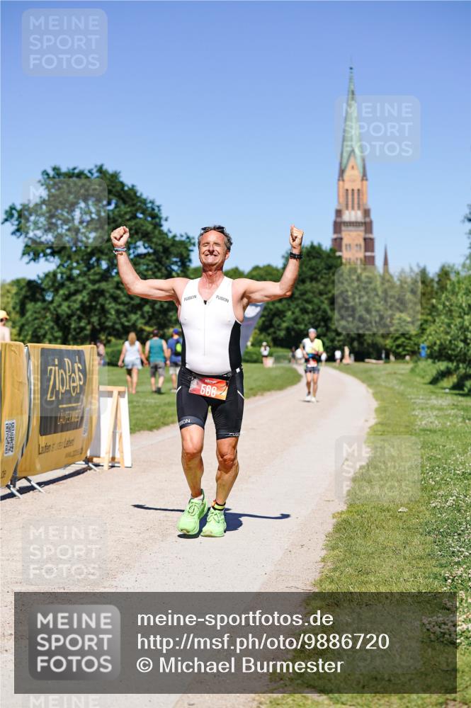 21.06.2026 - Viking Triathlon Michael Burmester http://msf.ph/oto/9886720 21.06.2026 16:17:25 Radfahren  meine-sportfotos.de