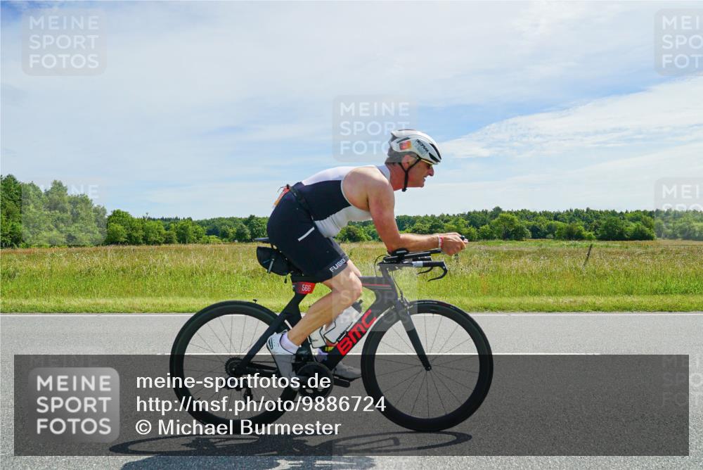 21.06.2026 - Viking Triathlon Michael Burmester http://msf.ph/oto/9886724 21.06.2026 11:51:37 Radfahren 22, 69, 248, 325, 377, 389, 403, 415, 461, 479, 497, 511, 521, 566, 626, 656 meine-sportfotos.de