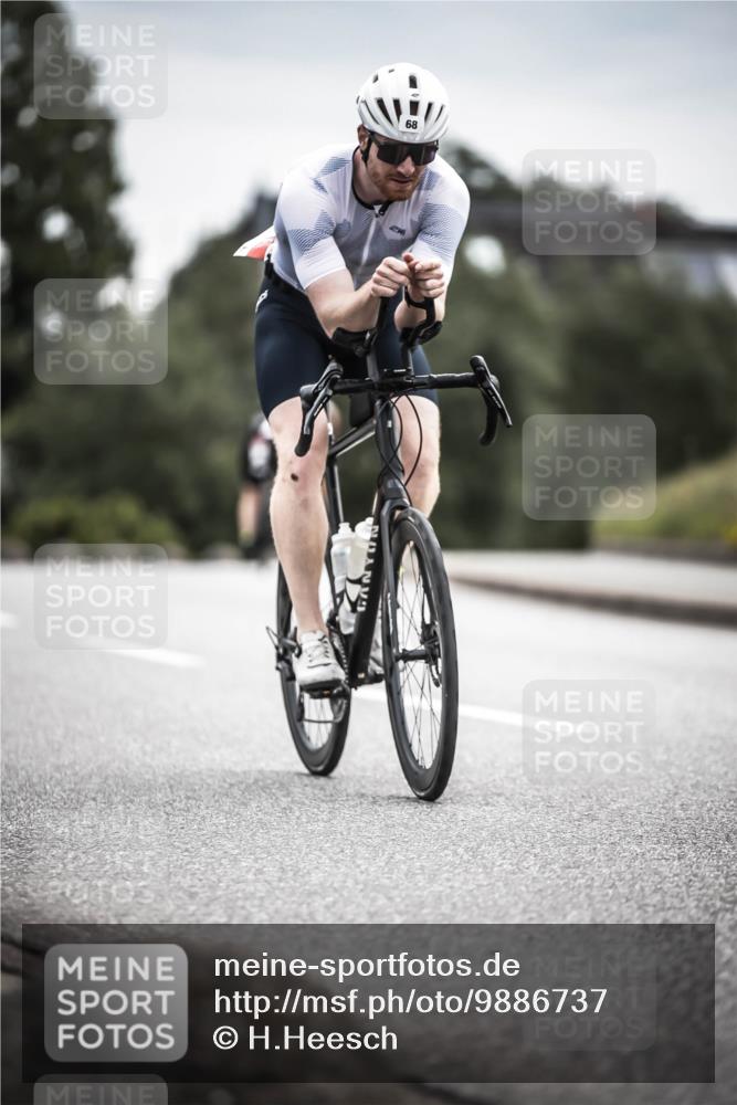 21.06.2026 - 29. Vierlanden-Triathlon H.Heesch http://msf.ph/oto/9886737 21.06.2026 10:41:49 Radfahren 68, 195 meine-sportfotos.de