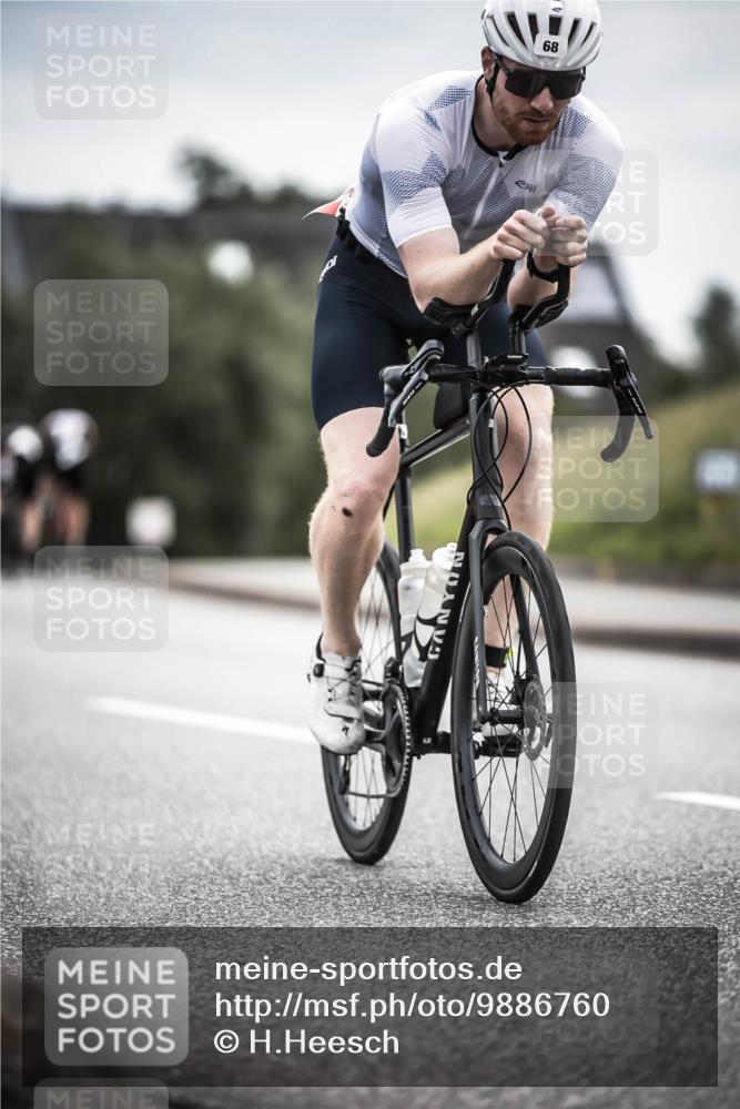 21.06.2026 - 29. Vierlanden-Triathlon H.Heesch http://msf.ph/oto/9886760 21.06.2026 10:41:49 Radfahren 68, 195 meine-sportfotos.de
