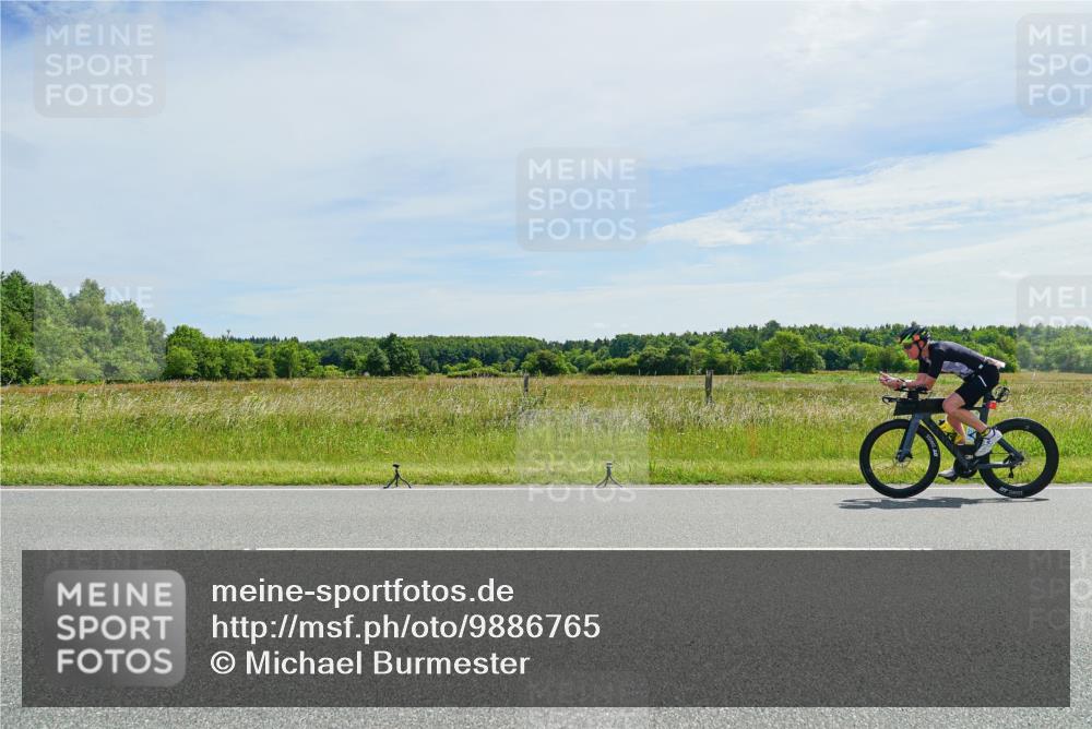 21.06.2026 - Viking Triathlon Michael Burmester http://msf.ph/oto/9886765 21.06.2026 11:52:14 Radfahren 61, 77, 80, 141, 410, 423, 491, 550, 636, 660 meine-sportfotos.de