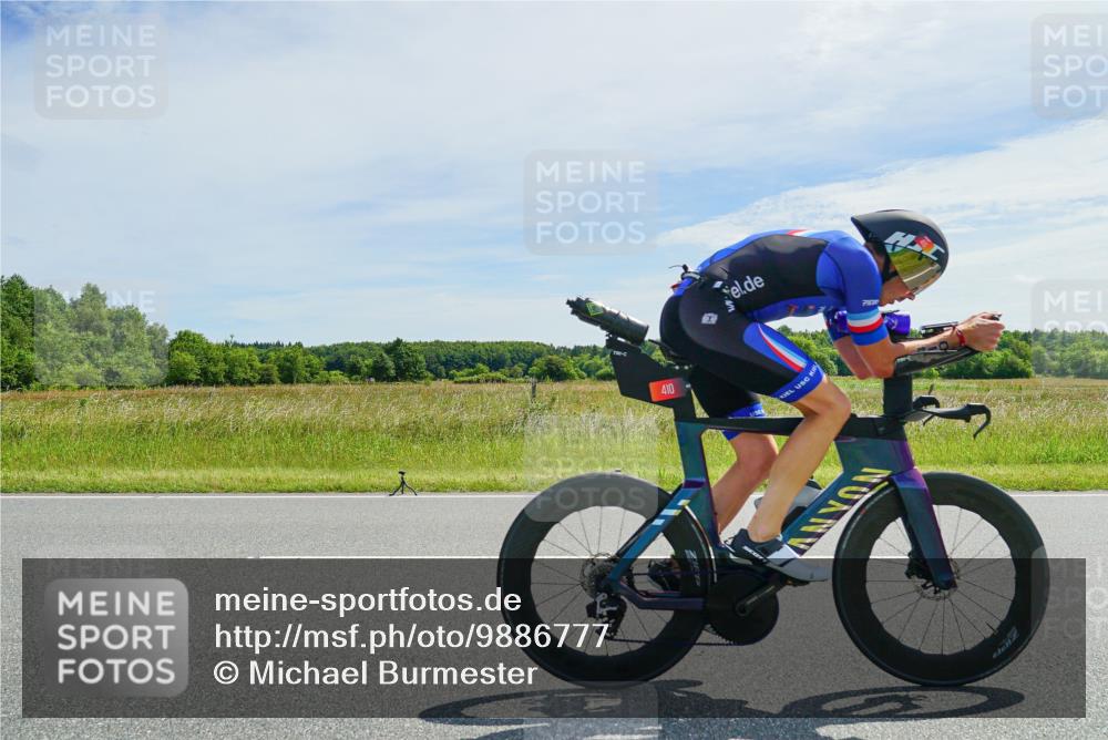 21.06.2026 - Viking Triathlon Michael Burmester http://msf.ph/oto/9886777 21.06.2026 11:52:16 Radfahren 61, 77, 80, 141, 410, 520, 550, 636, 660 meine-sportfotos.de