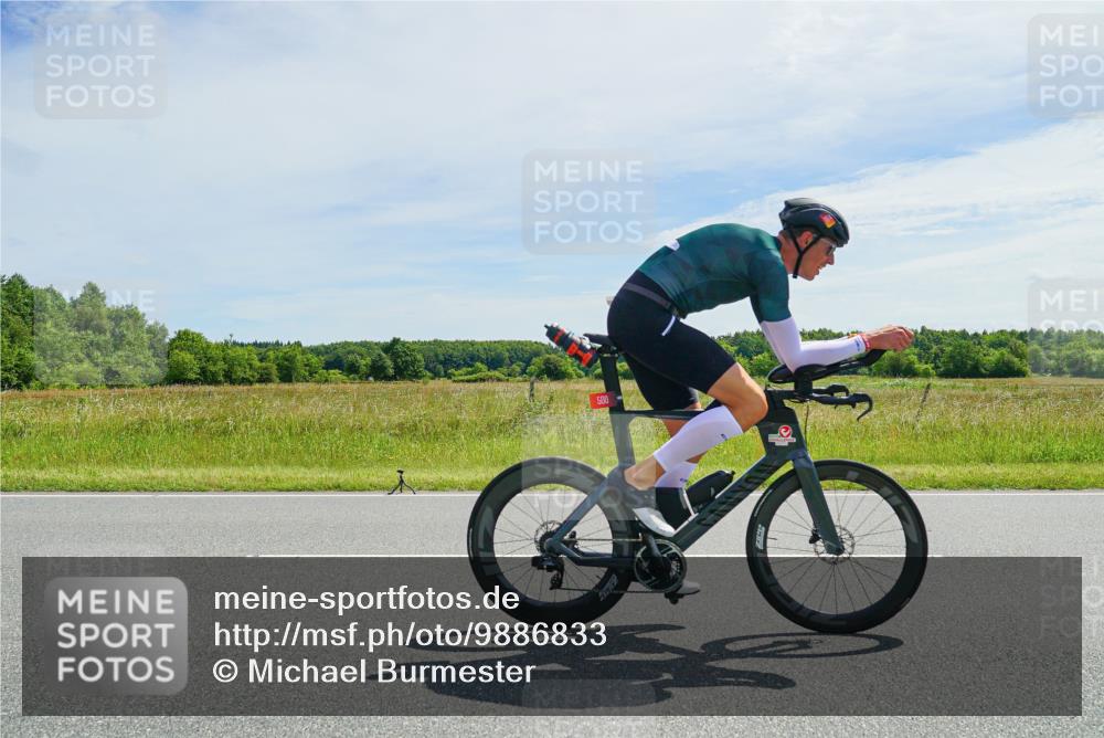 21.06.2026 - Viking Triathlon Michael Burmester http://msf.ph/oto/9886833 21.06.2026 11:52:57 Radfahren 104, 109, 135, 145, 178, 180, 202, 383, 446, 452, 452, 496, 500, 515, 603, 610 meine-sportfotos.de