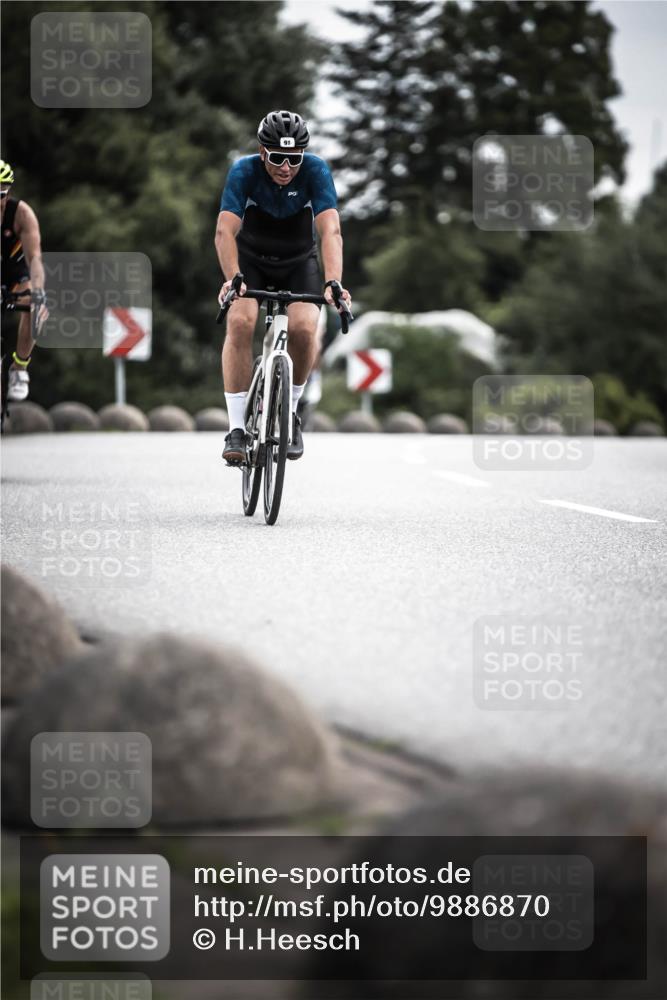 21.06.2026 - 29. Vierlanden-Triathlon H.Heesch http://msf.ph/oto/9886870 21.06.2026 10:42:49 Radfahren 91, 217, 235, 266, 338 meine-sportfotos.de