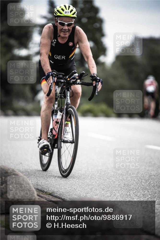 21.06.2026 - 29. Vierlanden-Triathlon H.Heesch http://msf.ph/oto/9886917 21.06.2026 10:42:51 Radfahren 91, 217, 266, 338 meine-sportfotos.de