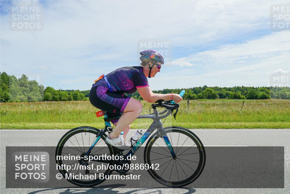 21.06.2026 - Viking Triathlon Michael Burmester http://msf.ph/oto/9886942 21.06.2026 11:54:00 Radfahren 62, 62, 143, 217, 231, 354, 363, 398, 424, 448, 454, 458, 579 meine-sportfotos.de
