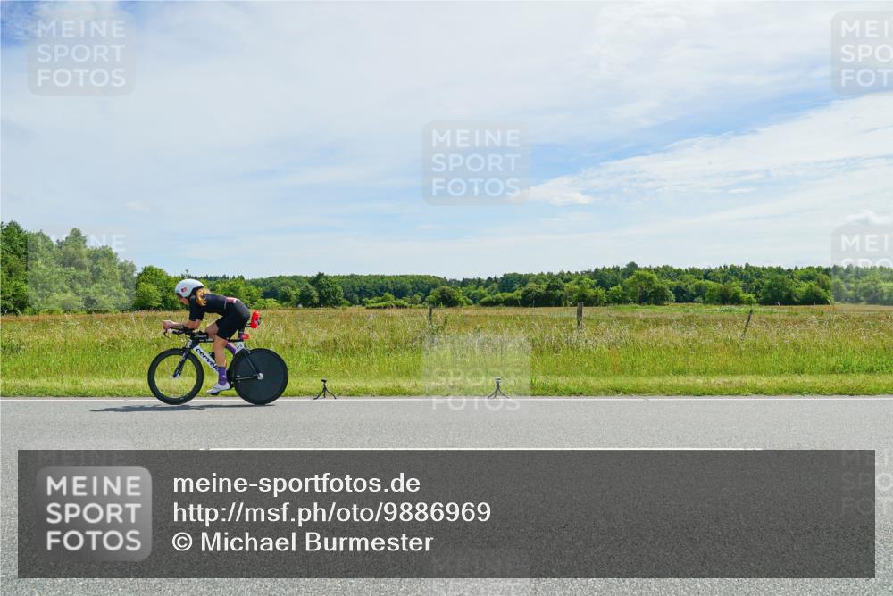 21.06.2026 - Viking Triathlon Michael Burmester http://msf.ph/oto/9886969 21.06.2026 11:54:10 Radfahren 62, 143, 209, 231, 309, 347, 354, 424, 448, 454, 579, 662 meine-sportfotos.de
