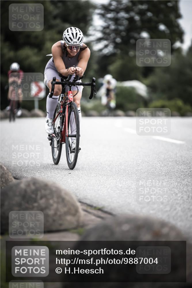 21.06.2026 - 29. Vierlanden-Triathlon H.Heesch http://msf.ph/oto/9887004 21.06.2026 10:43:01 Radfahren 122, 157, 273 meine-sportfotos.de