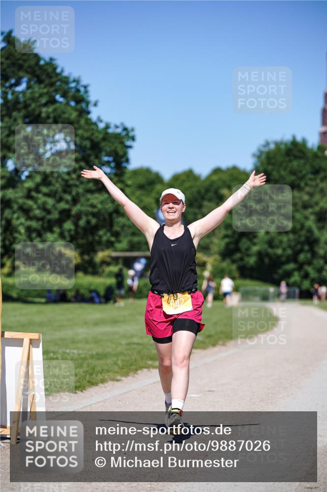 21.06.2026 - Viking Triathlon Michael Burmester http://msf.ph/oto/9887026 21.06.2026 16:23:12 Radfahren  meine-sportfotos.de