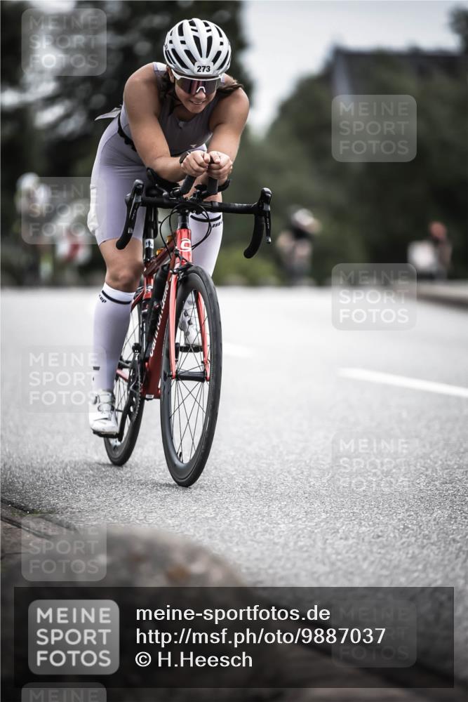 21.06.2026 - 29. Vierlanden-Triathlon H.Heesch http://msf.ph/oto/9887037 21.06.2026 10:43:02 Radfahren 122, 157, 273 meine-sportfotos.de