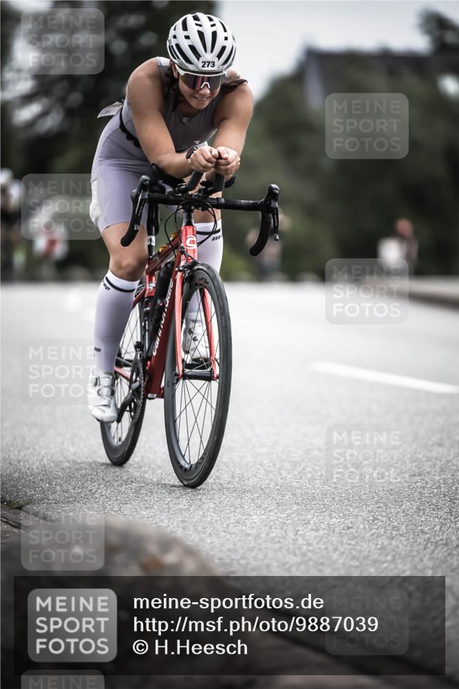 21.06.2026 - 29. Vierlanden-Triathlon H.Heesch http://msf.ph/oto/9887039 21.06.2026 10:43:02 Radfahren 122, 157, 273 meine-sportfotos.de
