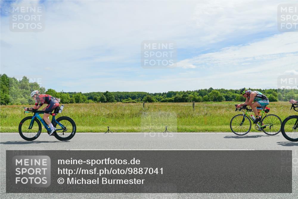 21.06.2026 - Viking Triathlon Michael Burmester http://msf.ph/oto/9887041 21.06.2026 11:54:33 Radfahren 19, 81, 114, 234, 243, 264, 265, 392, 417, 447, 530, 627, 662 meine-sportfotos.de