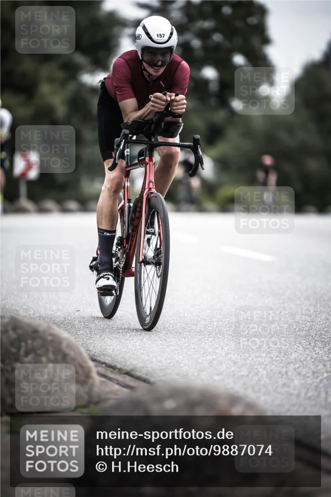21.06.2026 - 29. Vierlanden-Triathlon H.Heesch http://msf.ph/oto/9887074 21.06.2026 10:43:04 Radfahren 122, 157, 273 meine-sportfotos.de