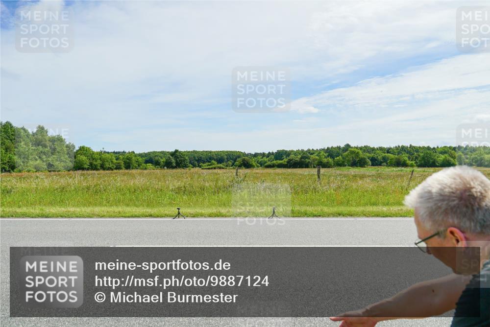 21.06.2026 - Viking Triathlon Michael Burmester http://msf.ph/oto/9887124 21.06.2026 11:55:09 Radfahren 213, 342, 443, 443, 457, 609, 632 meine-sportfotos.de