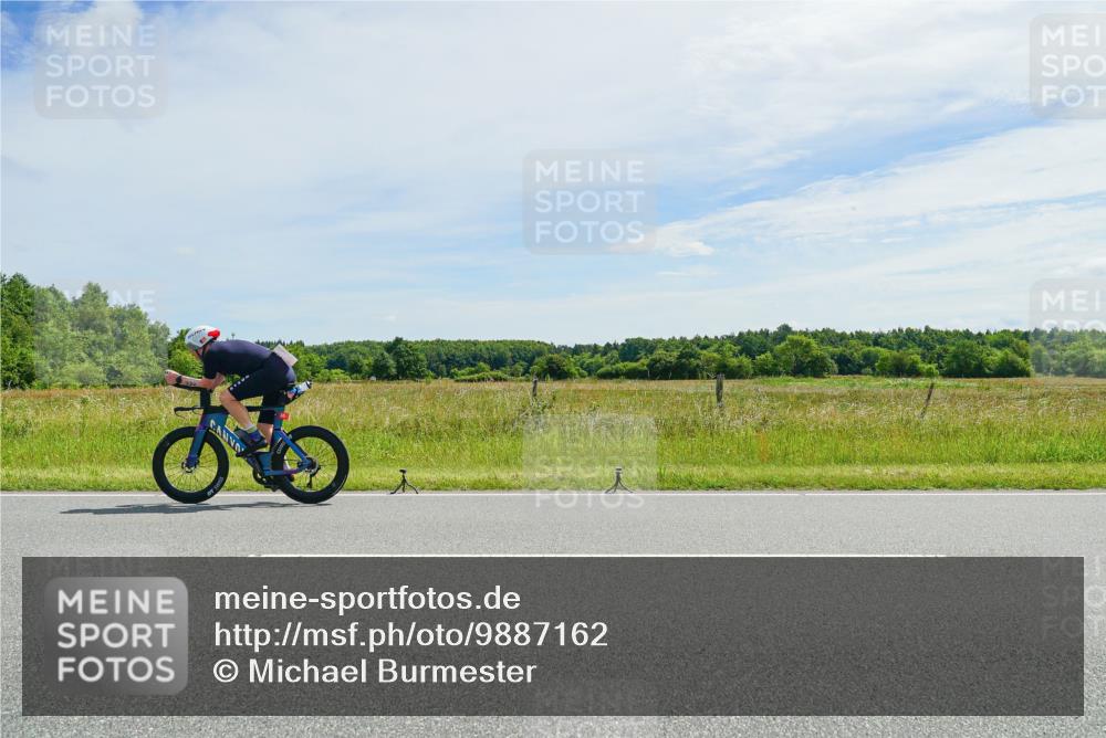 21.06.2026 - Viking Triathlon Michael Burmester http://msf.ph/oto/9887162 21.06.2026 11:55:34 Radfahren 7, 21, 28, 49, 147, 183, 279, 318, 324, 360, 650, 666, 666 meine-sportfotos.de