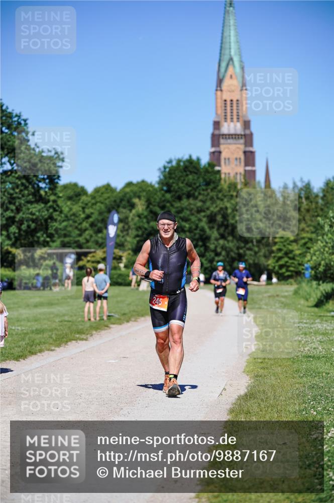 21.06.2026 - Viking Triathlon Michael Burmester http://msf.ph/oto/9887167 21.06.2026 16:24:18 Radfahren  meine-sportfotos.de