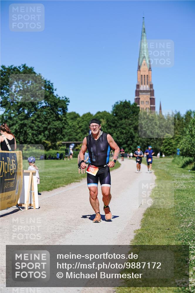 21.06.2026 - Viking Triathlon Michael Burmester http://msf.ph/oto/9887172 21.06.2026 16:24:19 Radfahren  meine-sportfotos.de