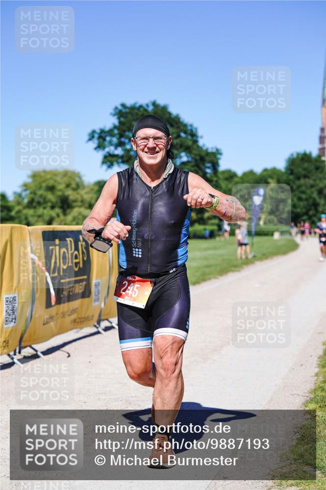 21.06.2026 - Viking Triathlon Michael Burmester http://msf.ph/oto/9887193 21.06.2026 16:24:22 Radfahren  meine-sportfotos.de