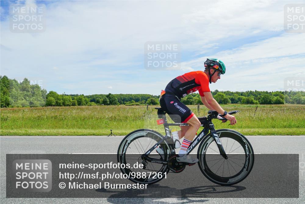 21.06.2026 - Viking Triathlon Michael Burmester http://msf.ph/oto/9887261 21.06.2026 11:56:16 Radfahren 18, 131, 133, 341, 405, 432, 436, 439, 486, 487, 506, 533, 533 meine-sportfotos.de
