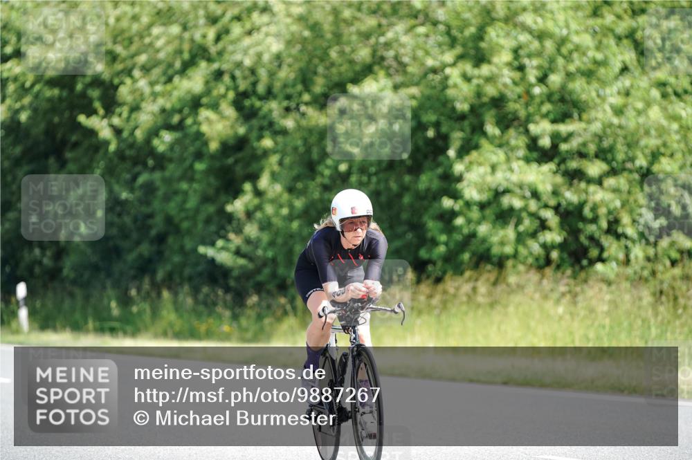 21.06.2026 - Viking Triathlon Michael Burmester http://msf.ph/oto/9887267 21.06.2026 11:32:31 Radfahren 22, 33, 114, 151, 153, 168, 248, 351, 392, 398, 400, 415, 447, 511, 530, 550, 627, 636, 637, 666 meine-sportfotos.de