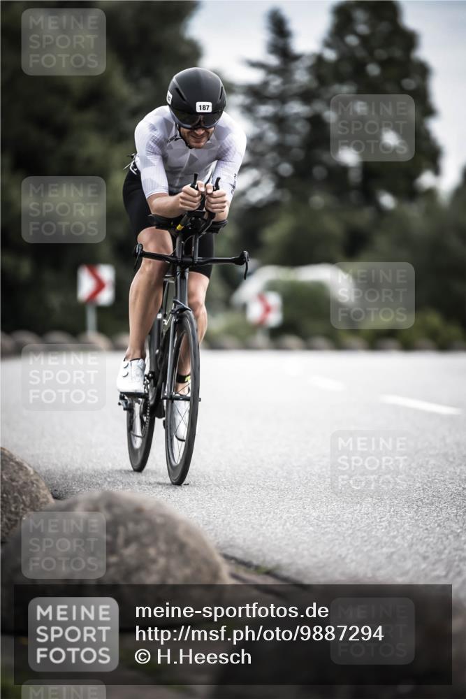 21.06.2026 - 29. Vierlanden-Triathlon H.Heesch http://msf.ph/oto/9887294 21.06.2026 10:43:26 Radfahren 130, 156, 187 meine-sportfotos.de