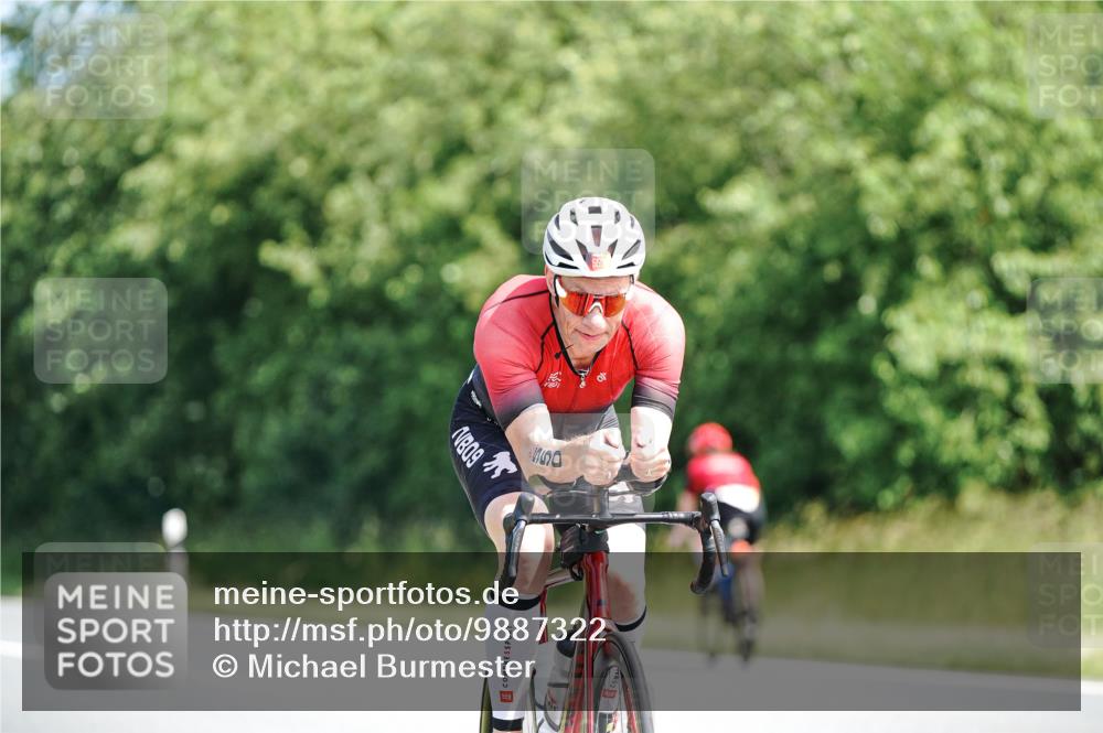 21.06.2026 - Viking Triathlon Michael Burmester http://msf.ph/oto/9887322 21.06.2026 11:32:51 Radfahren 33, 71, 107, 137, 151, 233, 243, 248, 274, 392, 398, 414, 415, 550, 574, 627, 636, 637, 641 meine-sportfotos.de
