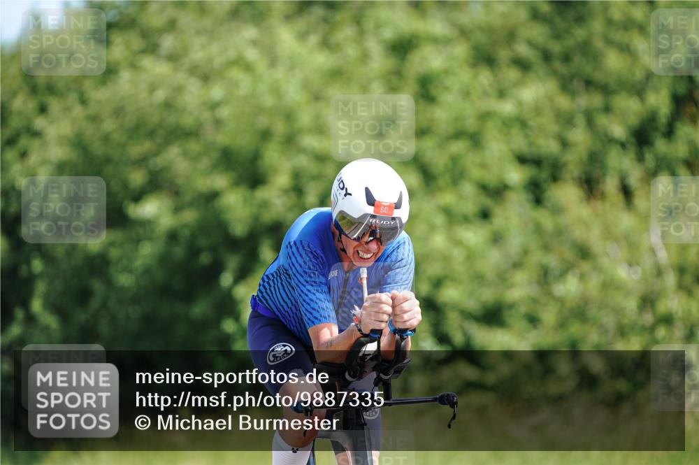 21.06.2026 - Viking Triathlon Michael Burmester http://msf.ph/oto/9887335 21.06.2026 11:32:53 Radfahren 69, 71, 107, 137, 151, 233, 243, 248, 274, 377, 398, 414, 415, 423, 452, 516, 550, 574, 627, 636, 637, 641 meine-sportfotos.de