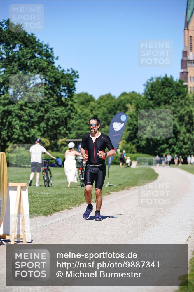 21.06.2026 - Viking Triathlon Michael Burmester http://msf.ph/oto/9887341 21.06.2026 16:24:59 Radfahren  meine-sportfotos.de