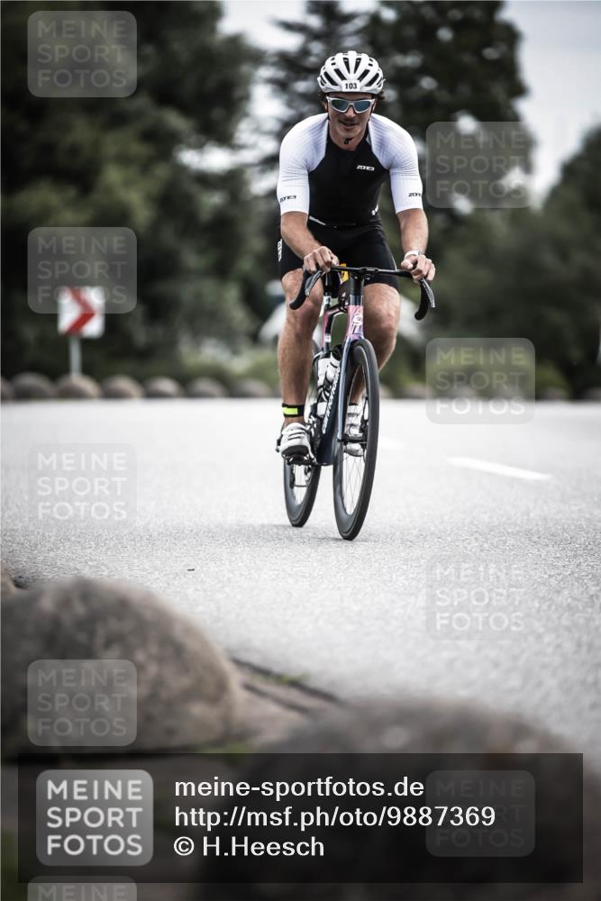 21.06.2026 - 29. Vierlanden-Triathlon H.Heesch http://msf.ph/oto/9887369 21.06.2026 10:43:39 Radfahren 103, 224, 230 meine-sportfotos.de