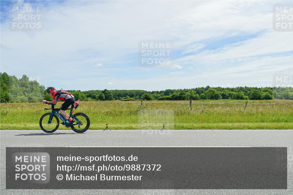 21.06.2026 - Viking Triathlon Michael Burmester http://msf.ph/oto/9887372 21.06.2026 11:57:27 Radfahren 25, 134, 137, 190, 344, 369, 394, 449, 547, 575, 624, 630 meine-sportfotos.de