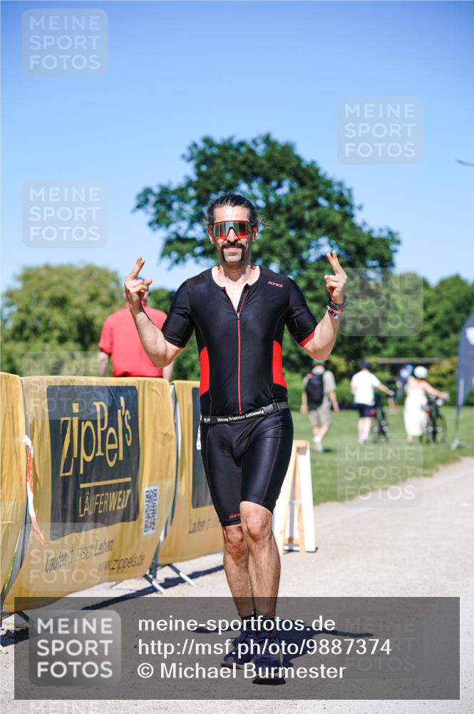 21.06.2026 - Viking Triathlon Michael Burmester http://msf.ph/oto/9887374 21.06.2026 16:25:04 Radfahren  meine-sportfotos.de