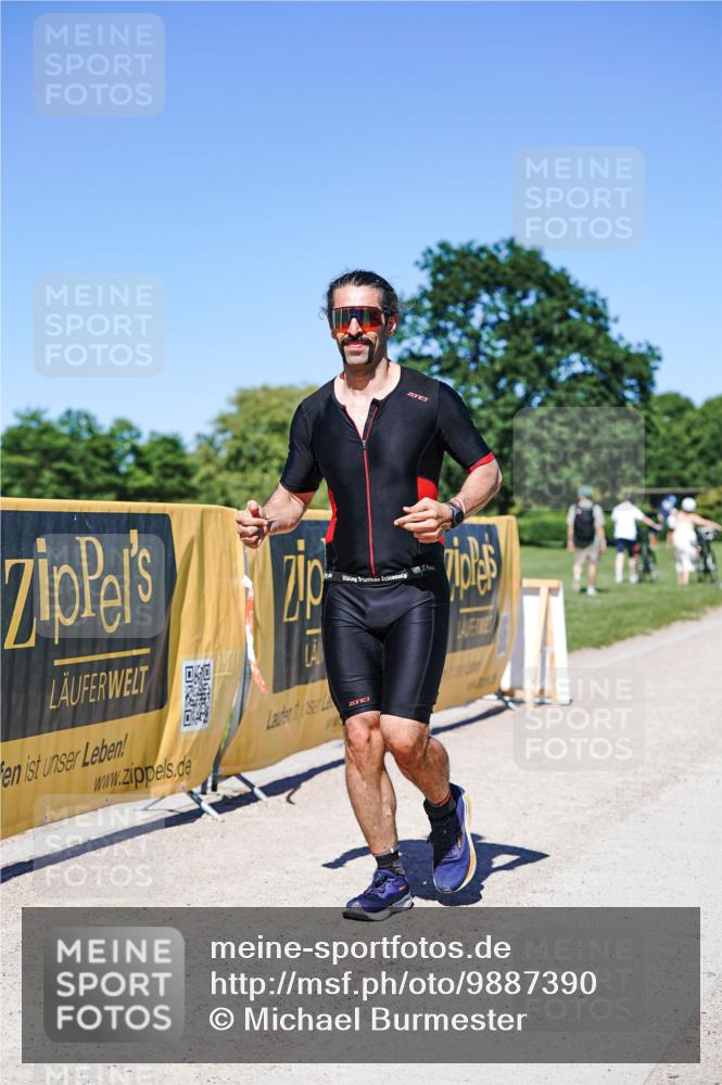 21.06.2026 - Viking Triathlon Michael Burmester http://msf.ph/oto/9887390 21.06.2026 16:25:05 Radfahren  meine-sportfotos.de