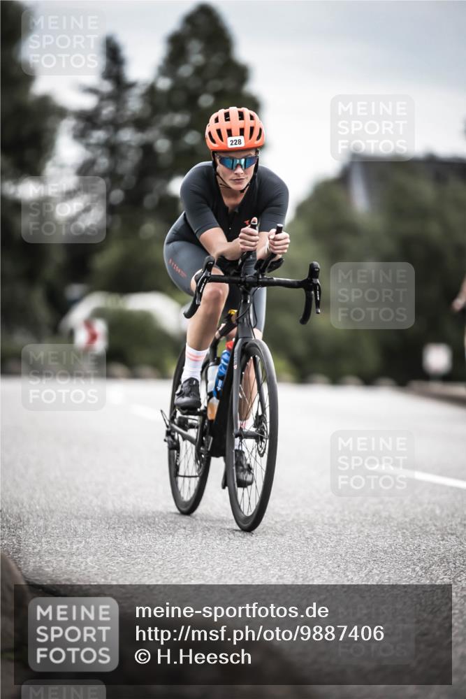 21.06.2026 - 29. Vierlanden-Triathlon H.Heesch http://msf.ph/oto/9887406 21.06.2026 10:44:03 Radfahren 109, 220, 228, 290, 357, 359 meine-sportfotos.de